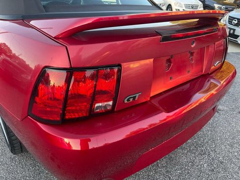 Used 2000 Ford Mustang GT RWD image 15