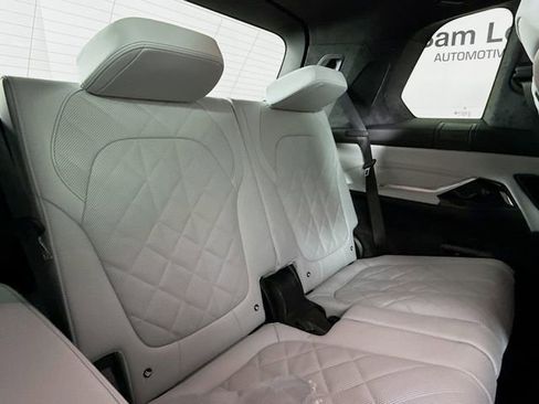 New 2026 BMW X7 xDrive40i w/ M Sport Package image 29