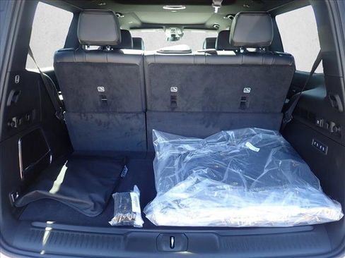 New 2026 Jeep Grand Wagoneer 4WD image 8