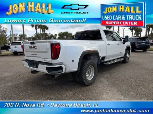 Used 2020 GMC Sierra 3500 Denali w/ Denali Ultimate Package image 13