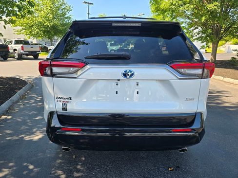 Used 2023 Toyota RAV4 XSE w/ Weather Package AWD/4WD image 6