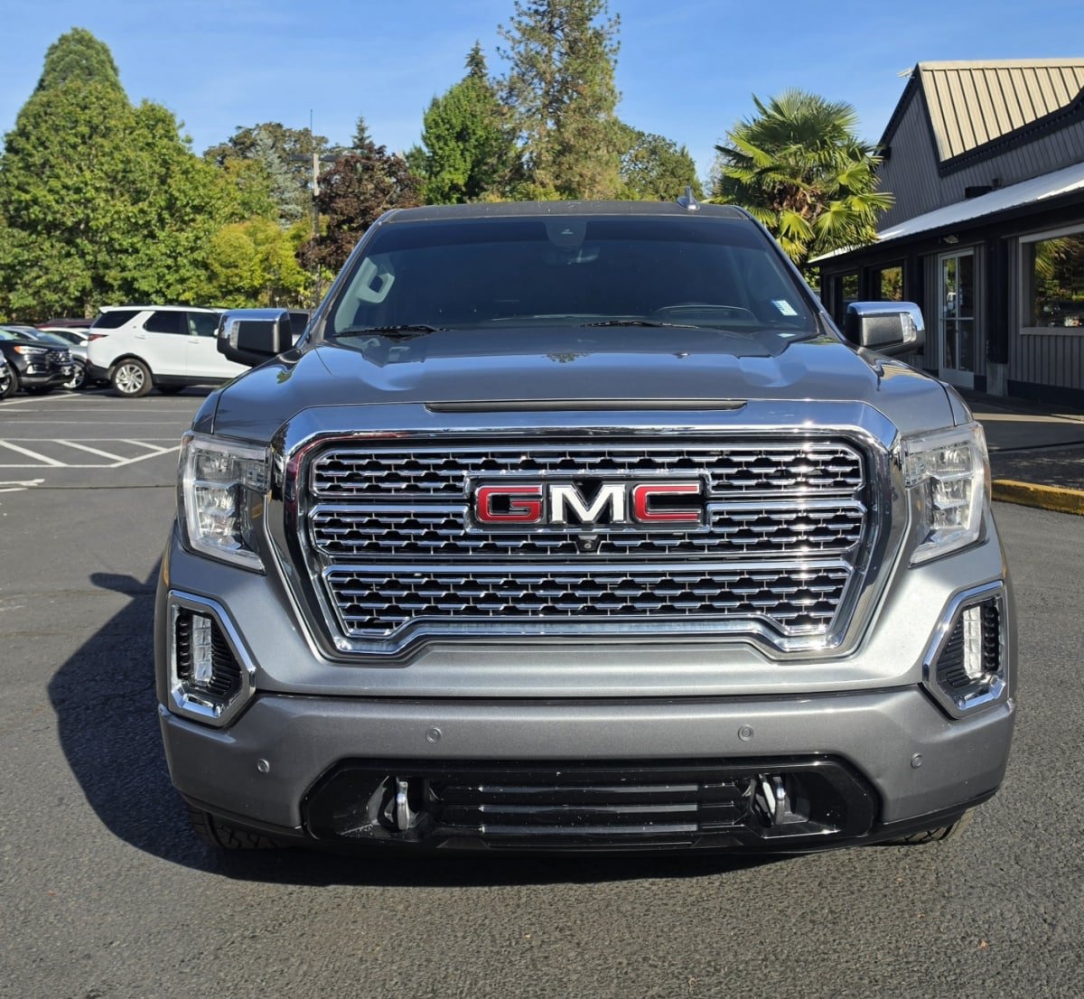 Used 2020 GMC Sierra 1500 Denali w/ Denali Ultimate Package AWD/4WD image 9