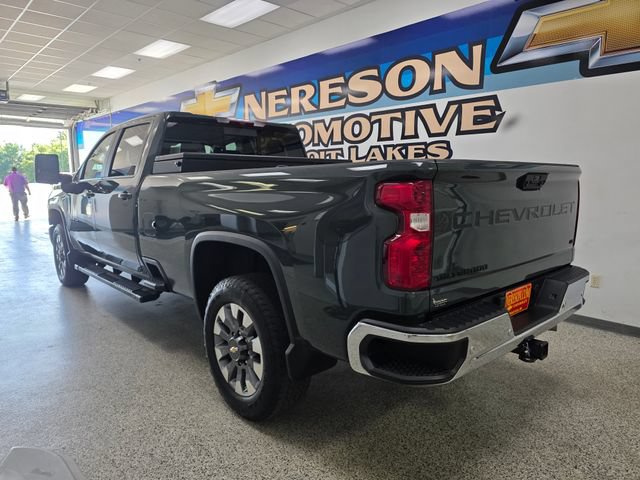 Used 2025 Chevrolet Silverado 3500 LT w/ All Star Edition AWD/4WD image 5
