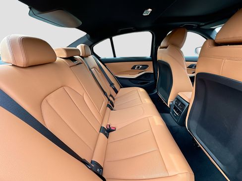 New 2025 BMW 330i Sedan w/ Convenience Package image 24