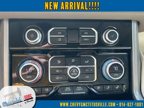 Used 2021 GMC Yukon XL Denali AWD/4WD image 31