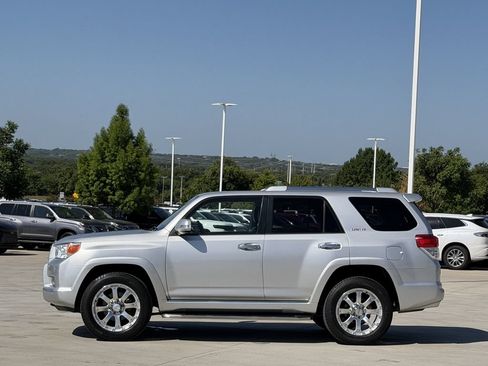 Used 2010 Toyota 4Runner Limited AWD/4WD image 3