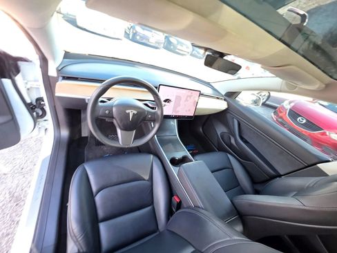 Used 2018 Tesla Model 3 Long Range AWD/4WD image 13