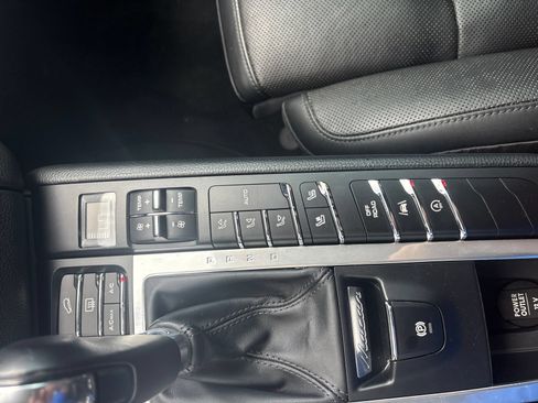 Used 2018 Porsche Macan S AWD/4WD image 27