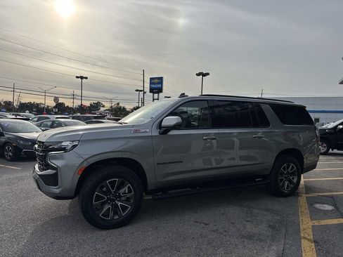 Certified 2024 Chevrolet Suburban Z71 w/ Off-Road Capability Package image 4