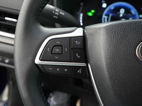 Used 2025 Toyota Grand Highlander AWD Hybrid image 28