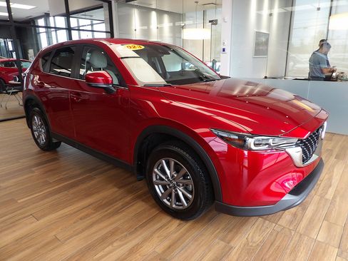 Certified 2023 MAZDA CX-5 AWD 2.5 S w/ Select Package image 3