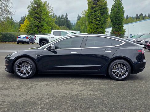 Used 2018 Tesla Model 3 Long Range AWD/4WD image 9