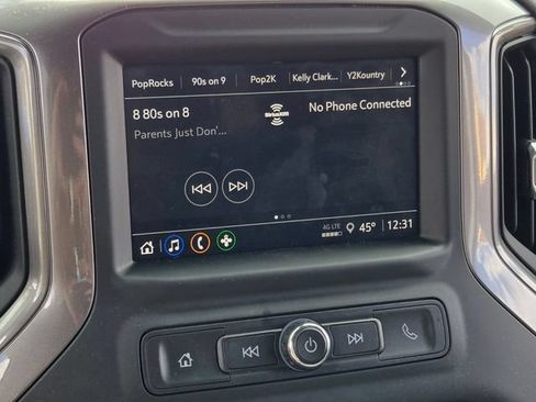 Used 2025 Chevrolet Silverado 1500 Custom Trail Boss AWD/4WD image 27