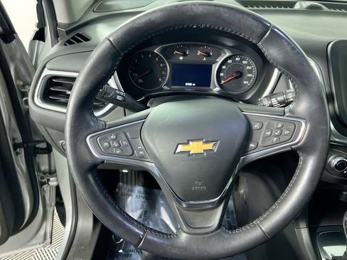Used 2022 Chevrolet Equinox LT image 15