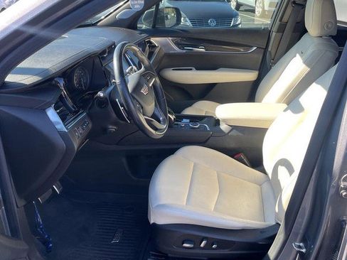 Used 2020 Cadillac XT6 Sport image 10