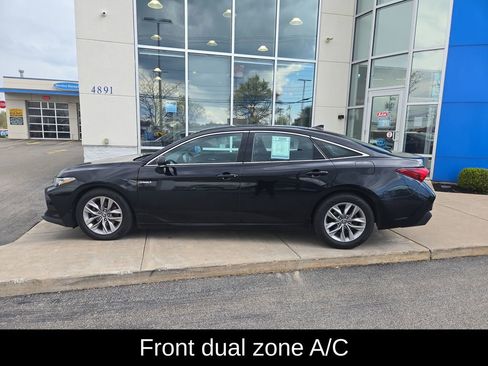 Used 2020 Toyota Avalon XLE w/ Moonroof Package FWD image 7