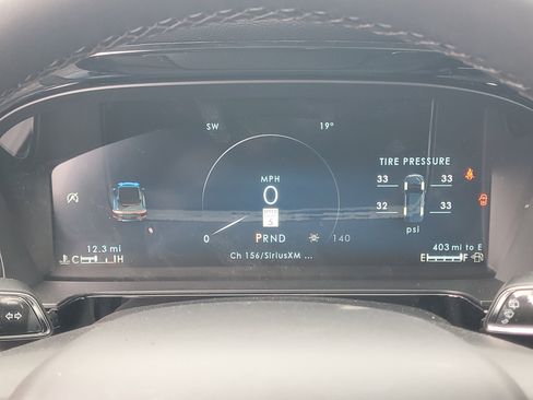 New 2026 Lincoln Corsair Premiere image 19