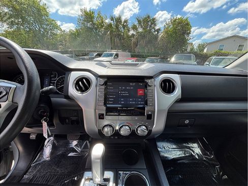 Used 2021 Toyota Tundra SR5 RWD image 11