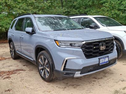 New 2025 Honda Pilot Touring