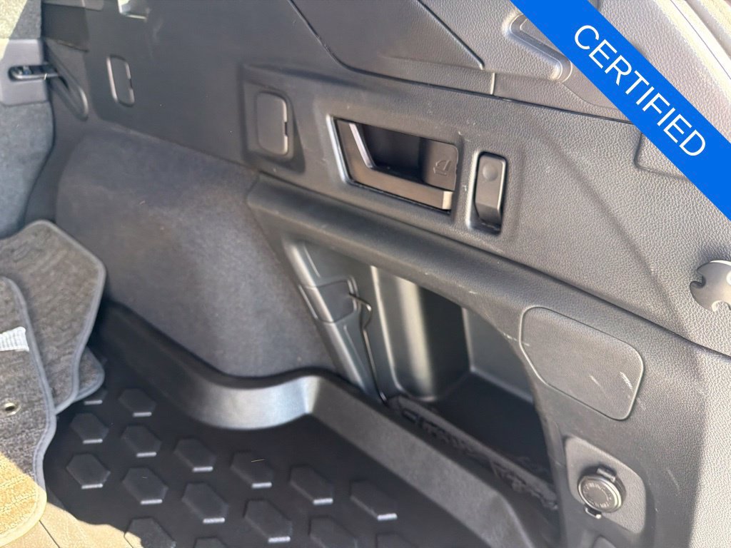 Certified 2025 Subaru Outback Premium AWD/4WD image 30