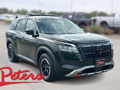 Used 2026 Nissan Pathfinder Rock Creek AWD/4WD image 1