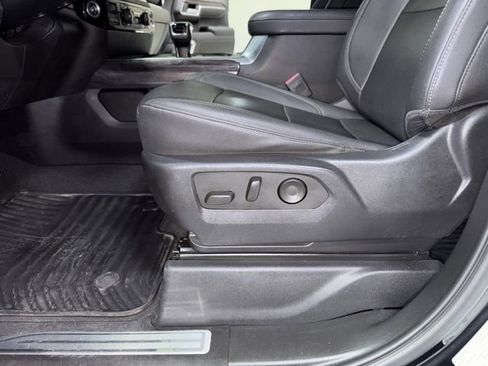 Used 2023 Chevrolet Silverado 1500 LTZ w/ LTZ Premium Package image 6