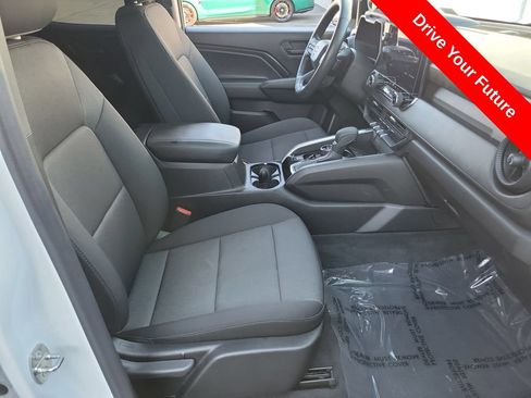 Used 2023 Chevrolet Colorado Trail Boss w/ Advanced Trailering Package AWD/4WD image 18