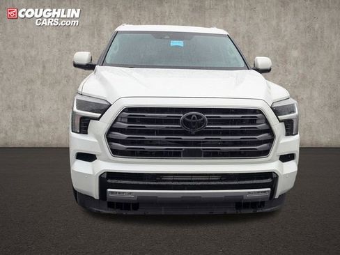 Used 2024 Toyota Sequoia Limited AWD/4WD image 2