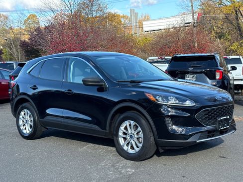 Used 2022 Ford Escape SE w/ Convenience Package image 1