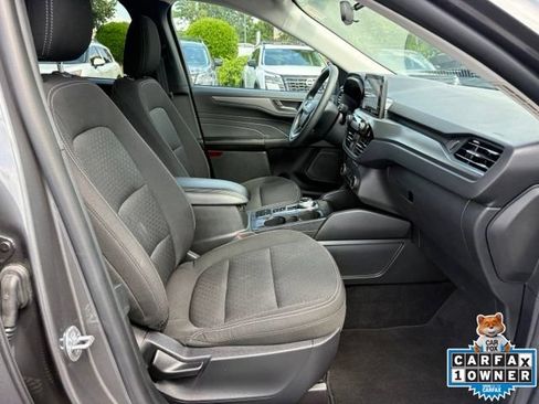 Used 2025 Ford Escape Active AWD/4WD image 21