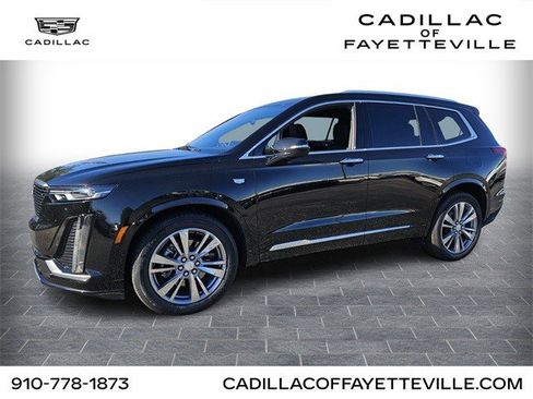 Certified 2025 Cadillac XT6 Premium Luxury image 1