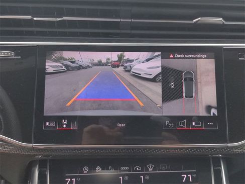 Used 2023 Audi SQ8 Prestige w/ Prestige Package image 15