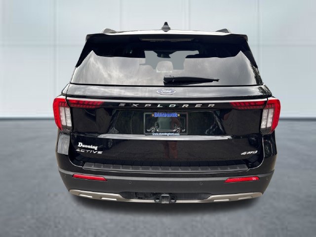 Used 2025 Ford Explorer Active w/ Active Comfort Package AWD/4WD image 3