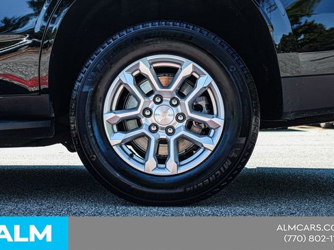 Used 2025 Chevrolet Tahoe LT AWD/4WD image 17