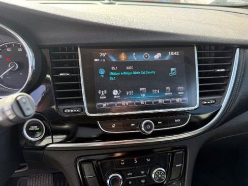 Used 2018 Buick Encore Preferred FWD image 28
