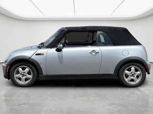 Used 2005 MINI Cooper Convertible FWD image 5