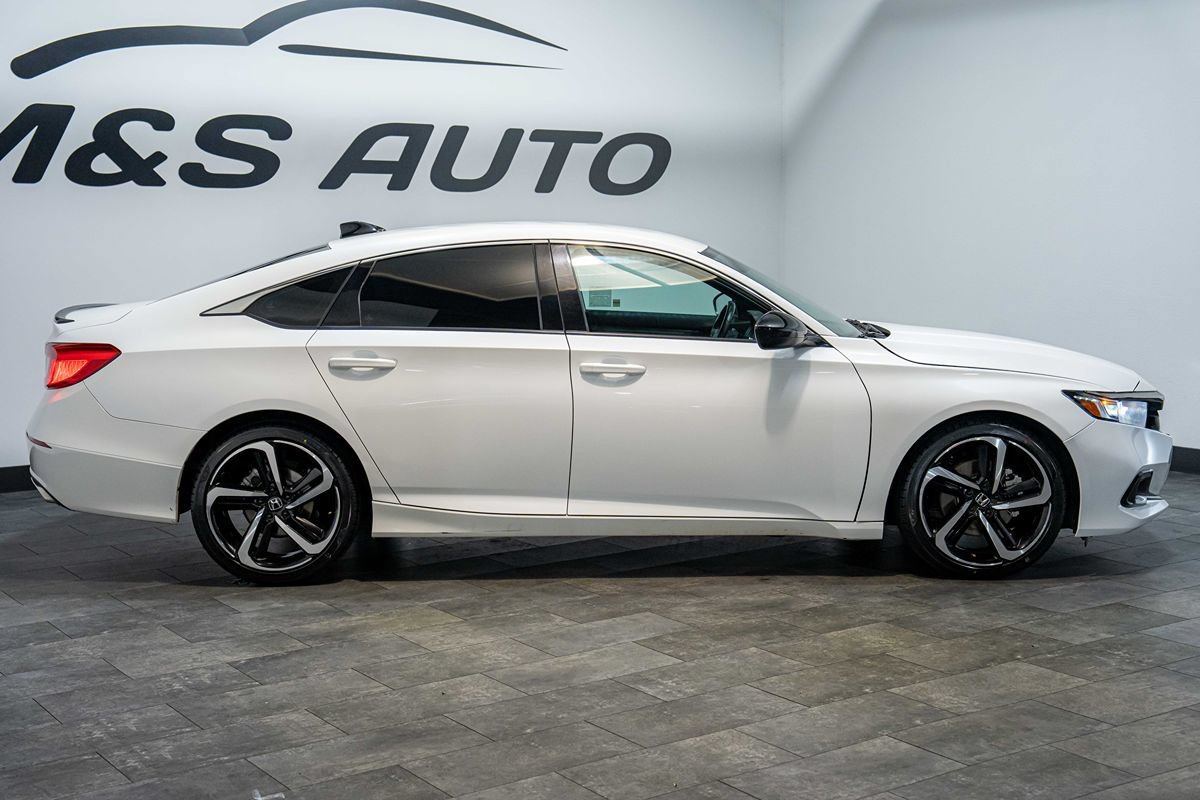 Used 2022 Honda Accord Sport image 8