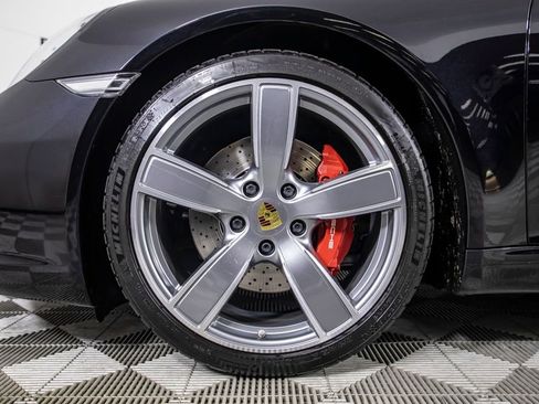 Used 2018 Porsche 911 Carrera S image 14