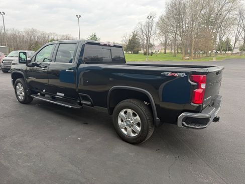 Used 2020 Chevrolet Silverado 3500 LTZ w/ LTZ Plus Package image 10