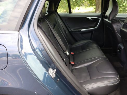 Used 2015 Volvo V60 T5 Premier Plus AWD/4WD image 21