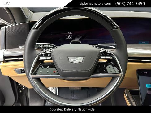 Used 2026 Cadillac Escalade IQL Sport 2 image 34