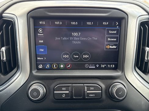 Used 2021 Chevrolet Silverado 1500 LT image 25