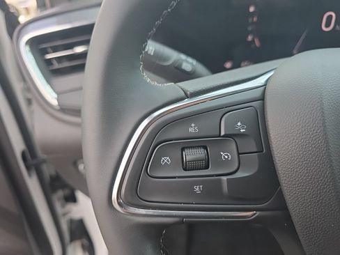 Used 2025 Buick Encore GX Preferred FWD image 16