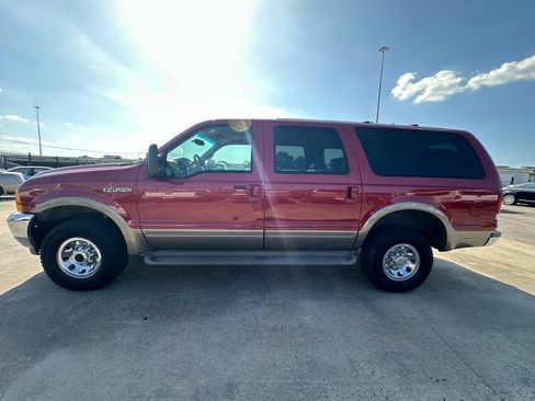 Used 2001 Ford Excursion Limited AWD/4WD image 2