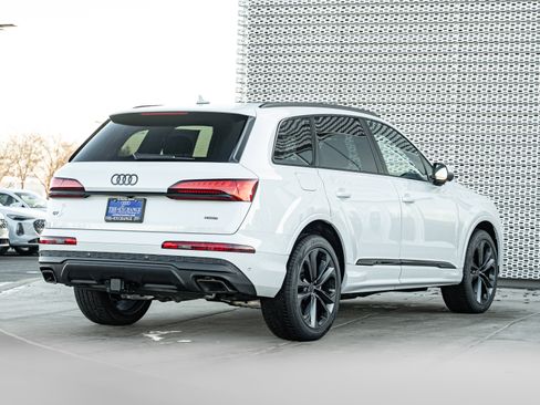 New 2026 Audi Q7 3.0T Premium Plus image 4