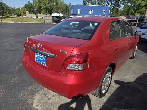 Used 2008 Toyota Yaris Sedan FWD image 3