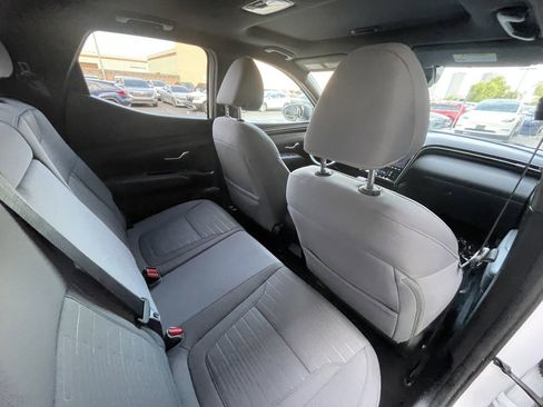 Used 2023 Hyundai Santa Cruz SEL Premium w/ Cargo Package image 18