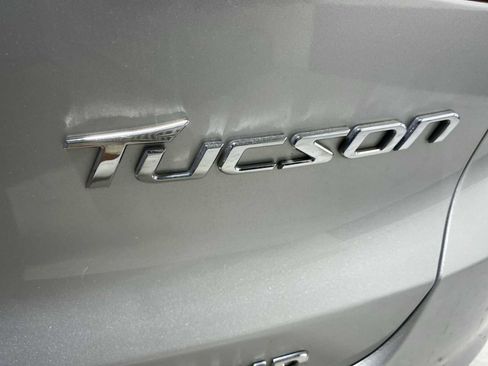 Used 2012 Hyundai Tucson GLS AWD/4WD image 7