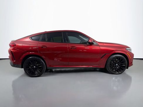Used 2022 BMW X6 xDrive40i w/ M Sport Package AWD/4WD image 4