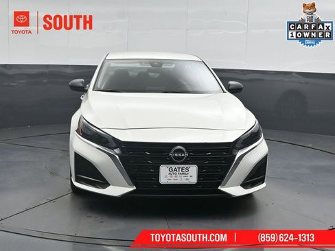 Used 2025 Nissan Altima 2.5 SV FWD image 5